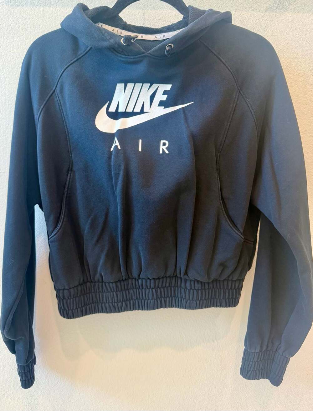 Nike Air Women's Black Cropped Fleece Hoodie Size S